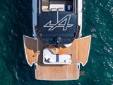 aerial view with side balconies in the lowered position- Alpine version